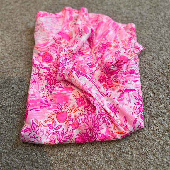 Lilly Pulitzer tee- EUC - Picture 2 of 3